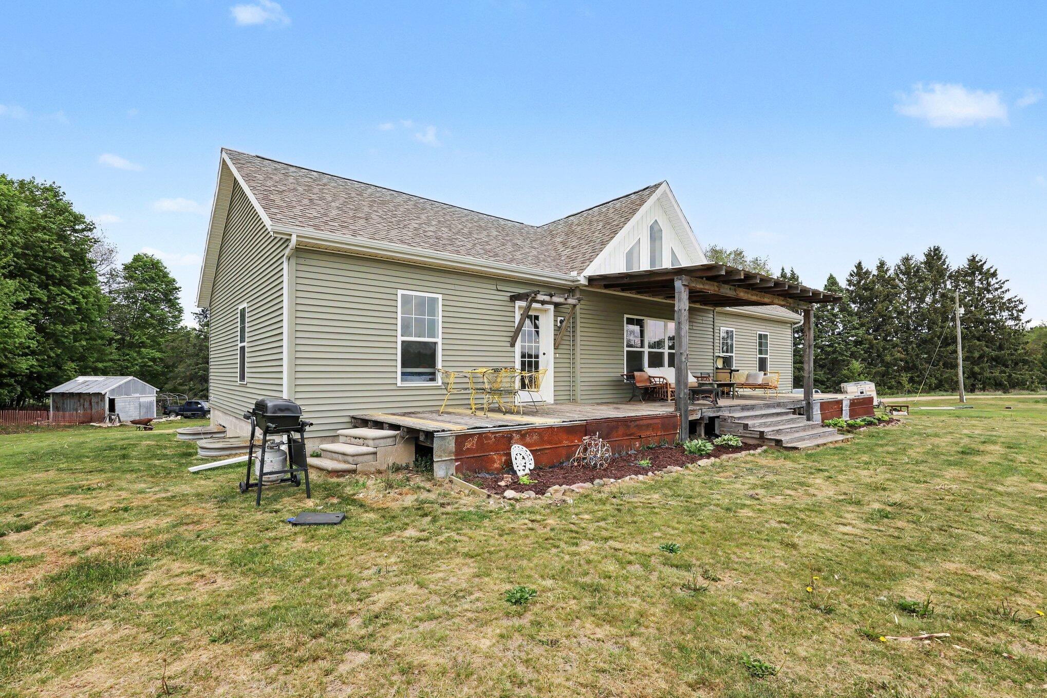 Residential in Wells Township 5