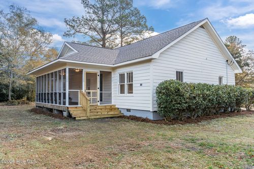 110 Carolina Ave, Leland, NC, 28451-8482 | Card Image