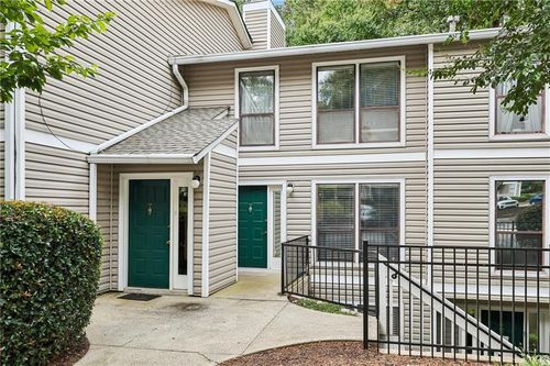 907 Wynnes Ridge Cir Se, Marietta, GA, 30067-6026 | Card Image