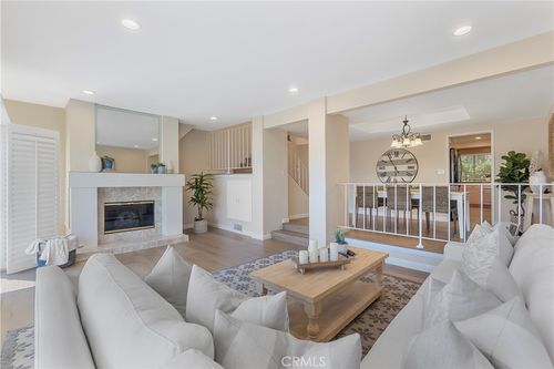 105 Aspen Way, Rolling Hills Estates, CA, 90274-3409 | Card Image