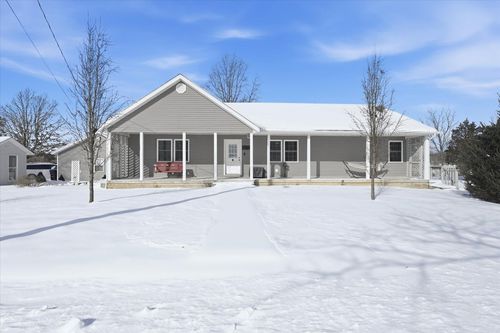 13731 Saw Mill Rd, Hillsboro, OH, 45133-9028 | Card Image