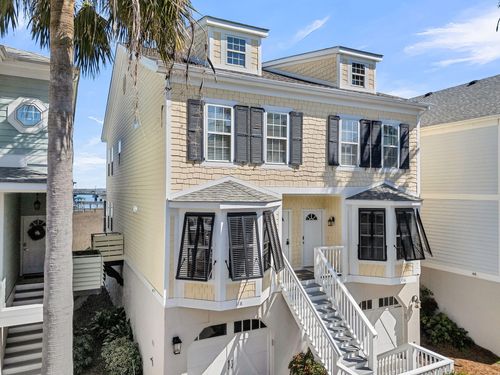 118 W 2nd Street, Folly Beach, SC, 29439 | Card Image