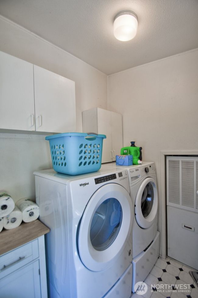 930 Tipsoo Loop N, House other with 2 bedrooms, 2 bathrooms and 2 parking in Rainier WA | Image 26