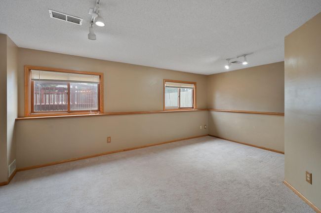 familyroom view 2 | Image 16