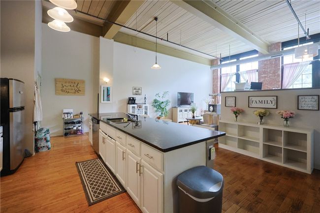 APT-103 - 685 Social St, Condo with 2 bedrooms, 2 bathrooms and null parking in Woonsocket RI | Image 9