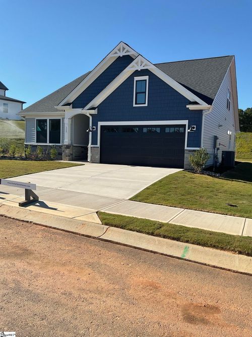 113 Eagle Creek Dr, Central, SC, 29630-9166 | Card Image