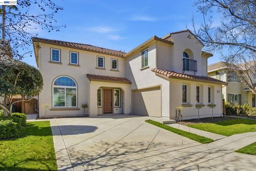 151 151 S Vista Hermosa St, Mountain House, CA, 95391 | Card Image