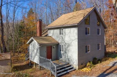 115 Gentian Hollow Rd, House other with 5 bedrooms, 2 bathrooms and null parking in Becket MA | Image 3