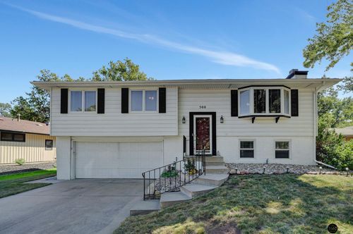 500 Driftwood Drive, Lincoln, NE, 68510 | Card Image