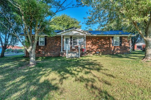 100 Poplar Grove Rd, Westmoreland, TN, 37186-2520 | Card Image