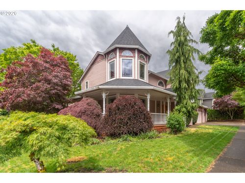 39475 Hood St, Sandy, OR, 97055-6493 | Card Image