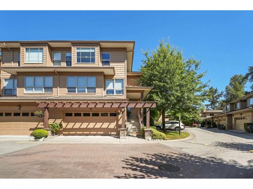 17-16655 64 Avenue, Surrey, BC, V3S3V1 | Card Image