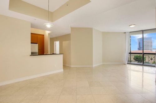 apt-626-701 S Olive Ave, West Palm Beach, FL, 33401-6502 | Card Image
