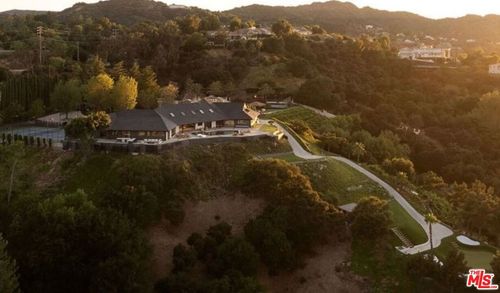 16401 Mulholland Dr, Los Angeles, CA, 90049-1130 | Card Image
