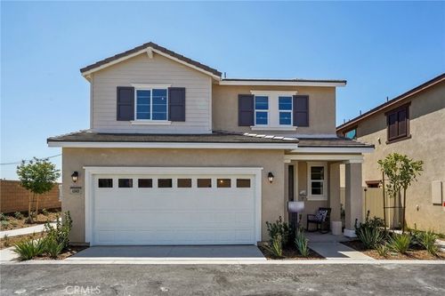 6377 Moonfire Ln, Fontana, CA, 92336-4057 | Card Image