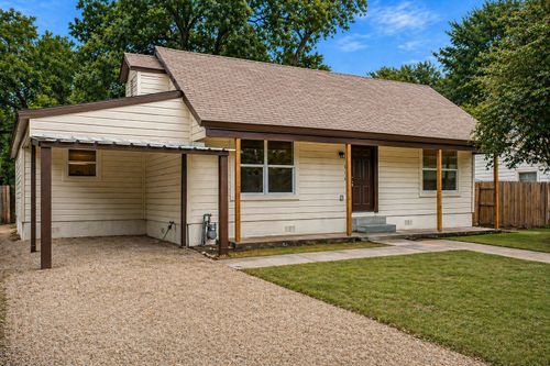 508 W Lone Star Ave, Cleburne, TX, 76033-5827 | Card Image