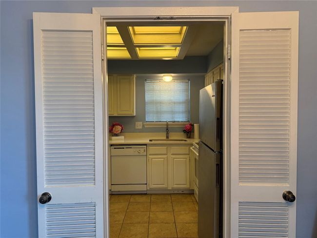 APT-229 - 3120 Devonshire Dr, Condo with 2 bedrooms, 2 bathrooms and null parking in Plano TX | Image 20