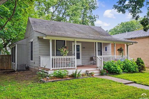 704 Locust Street, Lawrence, KS, 66044 | Card Image