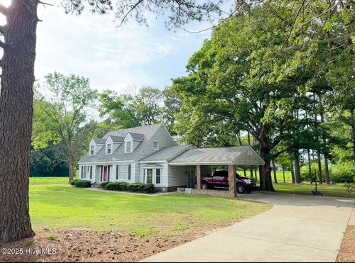 702 Terrace Ln, Conway, NC, 27820-9645 | Card Image
