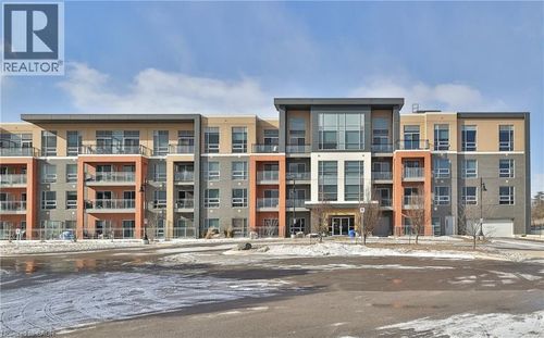 114-4040 Upper Middle Rd, Burlington, ON, L7M0H2 | Card Image