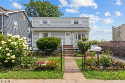 229 Hillcrest Ter, Roselle, NJ, 07203-2620 | Card Image