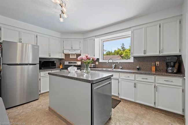 4054 Weimar Line, House other with 4 bedrooms, 4 bathrooms and 10 parking in Wellesley ON | Image 8