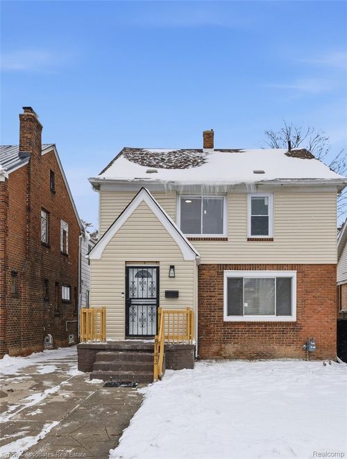 8143 Bliss St, Detroit, MI, 48234-3331 | Card Image