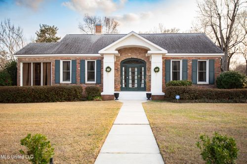 606 E Pine Avenue, Wiggins, MS, 39577 | Card Image