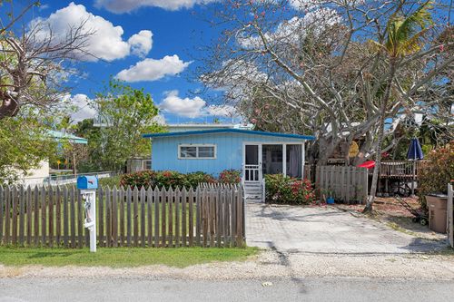 107 Tavern Dr, Tavernier, FL, 33070-2624 | Card Image