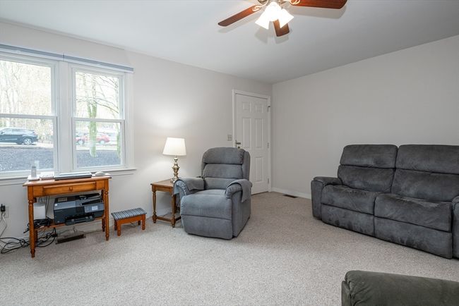 E - 63 Proctor St, Condo with 2 bedrooms, 2 bathrooms and 1 parking in Salem MA | Image 6