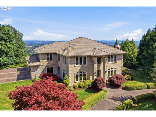 18011 Sw Huckleberry Ct, Sherwood, OR, 97140-8950 | Card Image