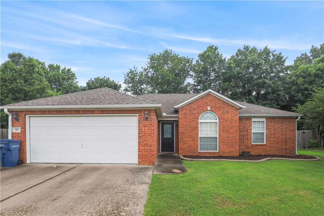 Ryan Ct, Siloam Springs, AR 72761