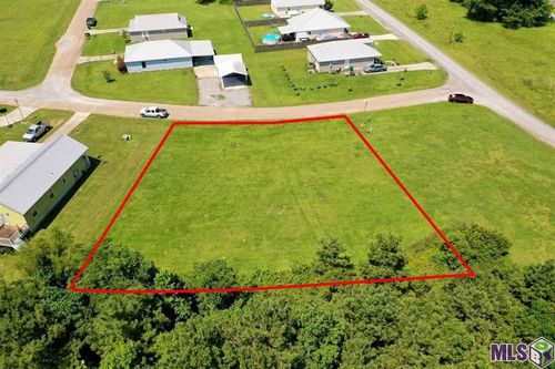 17270 Tchula Dr, Springfield, LA, 70462-3602 | Card Image