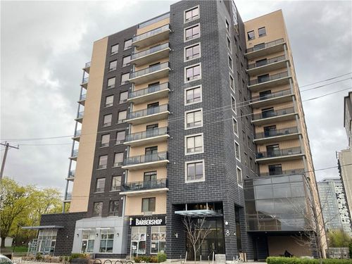 204-8 Hickory St W, Waterloo, ON, N2L3H6 | Card Image