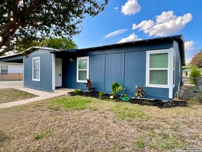 77 Whitman Ave, House other with 3 bedrooms, 2 bathrooms and null parking in San Antonio TX | Image 1