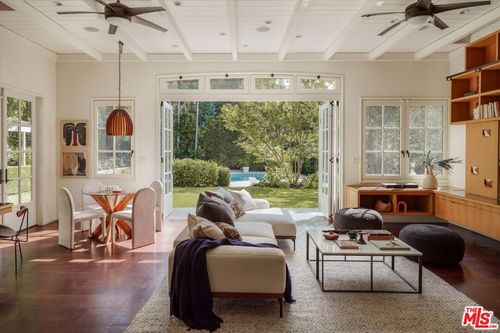 5128 Oakwood Ave, La Canada Flintridge, CA, 91011-2452 | Card Image