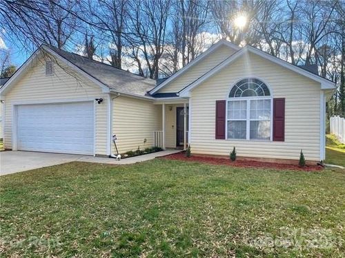 4709 Victory Ln, Charlotte, NC, 28269-1780 | Card Image