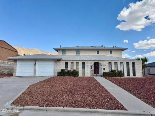 536 Satelite Dr, El Paso, TX, 79912-3308 | Card Image