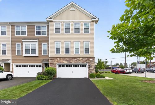 1047 Chapman Circle, HATFIELD, PA, 19440 | Card Image