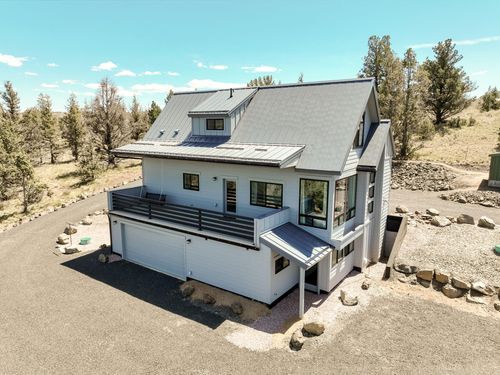 15900 Se Winchester Loop, Prineville, OR, 97754-9447 | Card Image