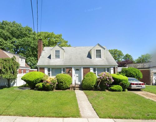 288 Garden Pl, West Hempstead, NY, 11552-1206 | Card Image