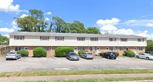 32 Goodwin Ave, Salem, VA, 24153-3230 | Card Image