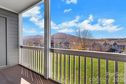 4603 Breakers Ln, Asheville, NC, 28806-4845 | Card Image