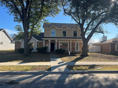 1822 Tiburon Bnd, Lewisville, TX, 75067-3213 | Card Image