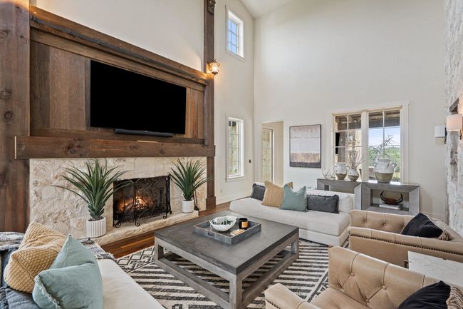 2194 Boot Ranch Cir, House other with 6 bedrooms, 7 bathrooms and null parking in Fredericksburg TX | Image 16