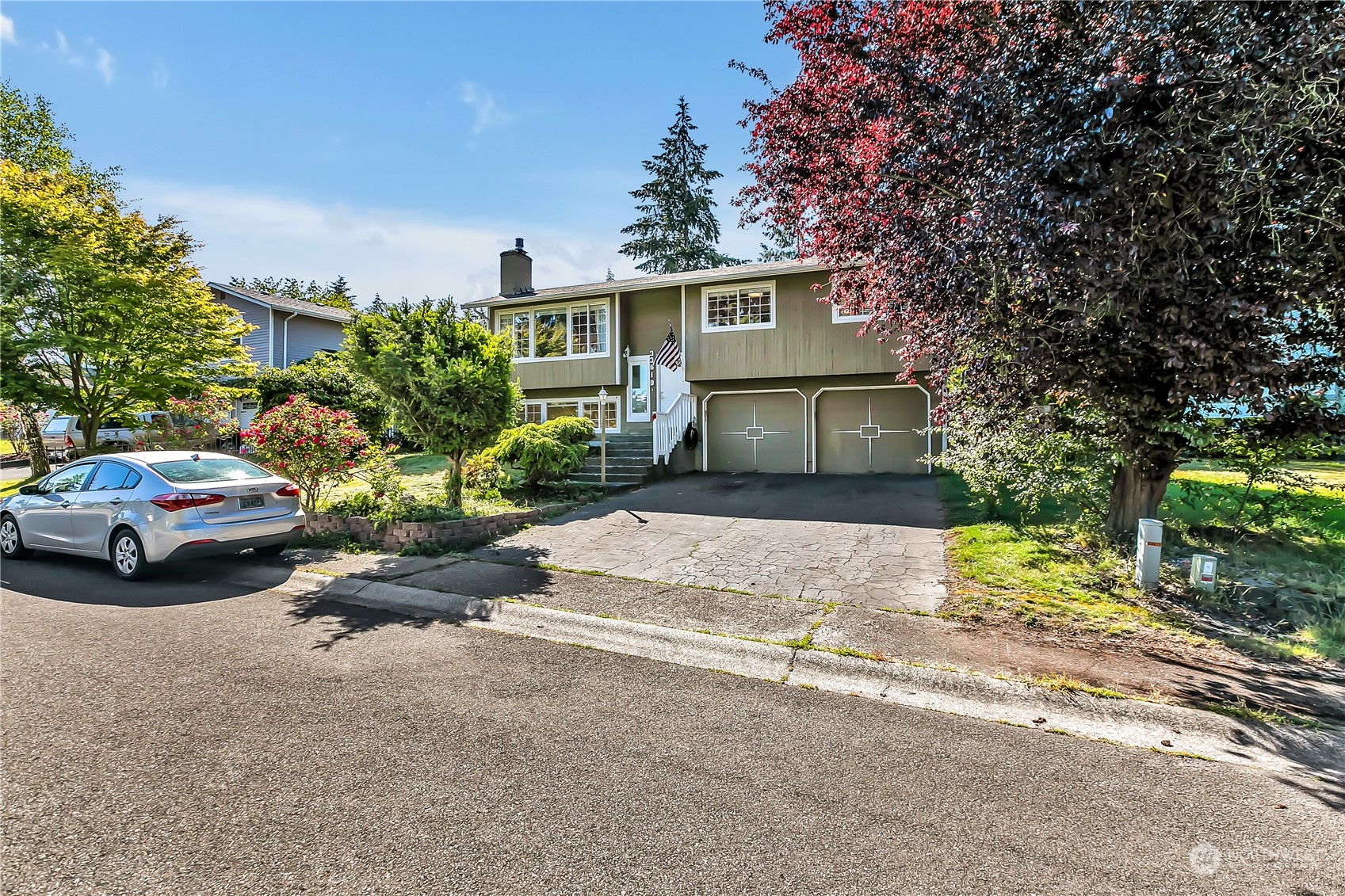 27th Pl, Federal Way, WA 98023
