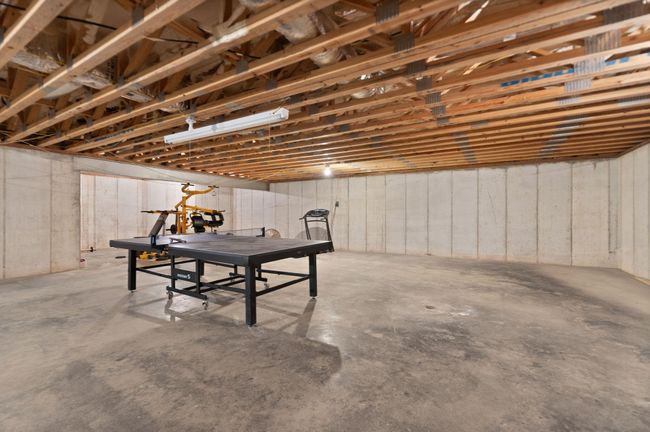 225 Hilltop Rd, Home with 3 bedrooms, 3 bathrooms and null parking in East Bernstadt KY | Image 43