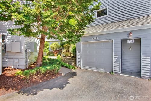 1137-4016 220th Pl Se, Issaquah, WA, 98029-6249 | Card Image