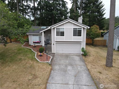 8920 81st St Sw, Lakewood, WA, 98498-4945 | Card Image