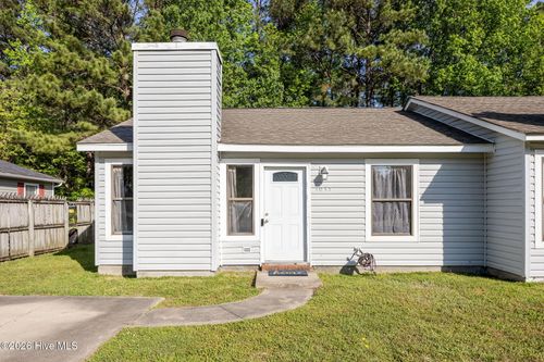 1037 Spring Villa Dr, Jacksonville, NC, 28540-3345 | Card Image